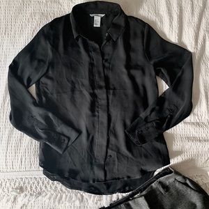 HM BUTTON DOWN DRESS SHIRT